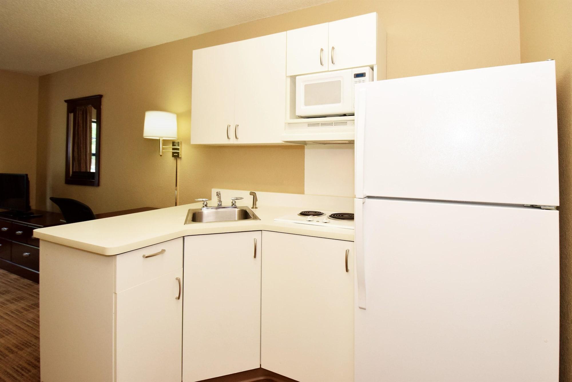 Extended Stay America Suites - Los Angeles - Long Beach Airport Экстерьер фото